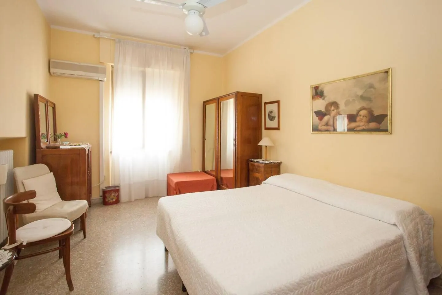 Claudia B&B Roma Bed & Breakfast